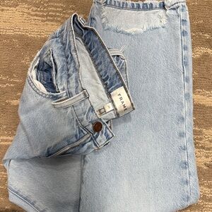 Frame Denim Light Wash Women's Cropped Jeans